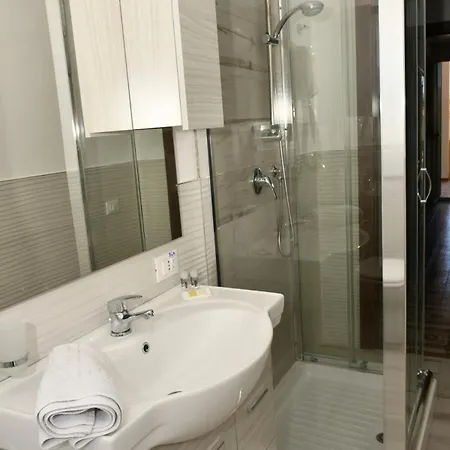 Con Piscina In Apartment Santa Maria Del Focallo