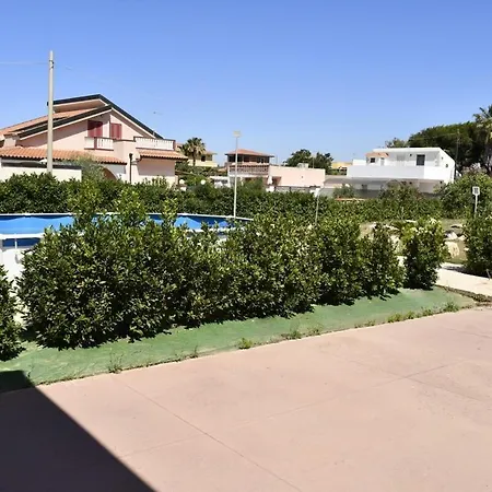 Con Piscina In Apartment Santa Maria Del Focallo