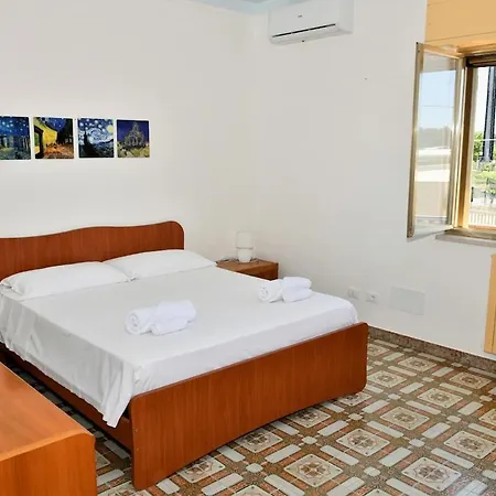 Apartment Con Piscina In *